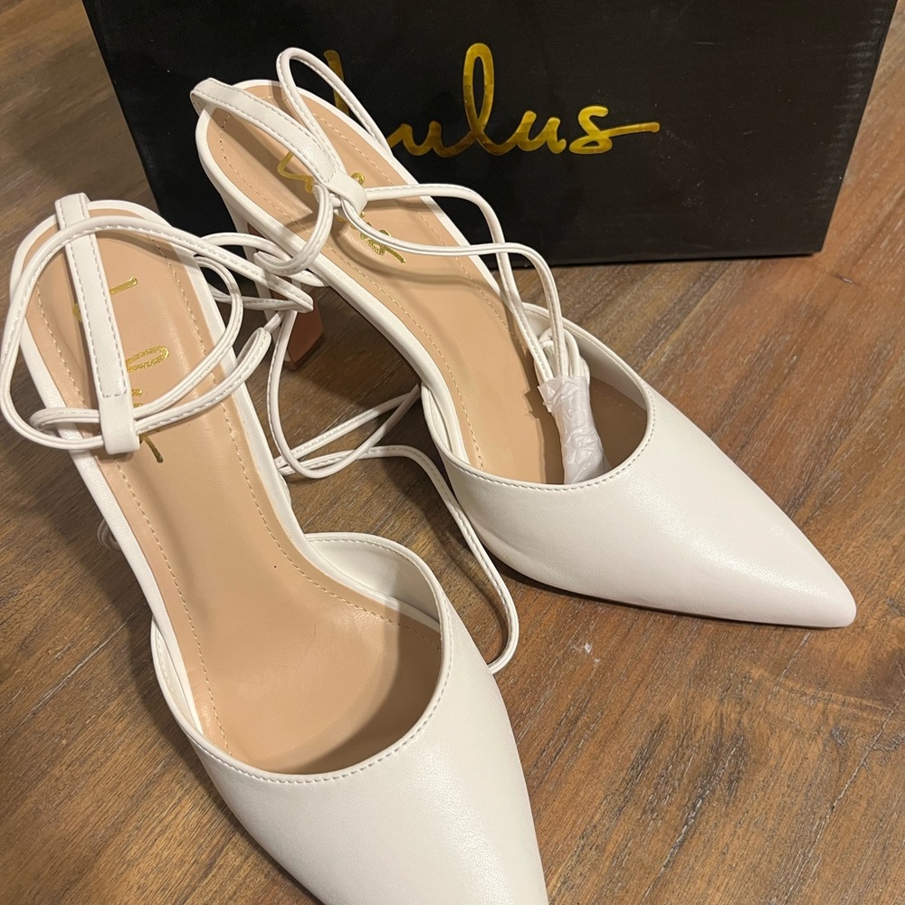 Lulu's Cream Pointed Toe Heels